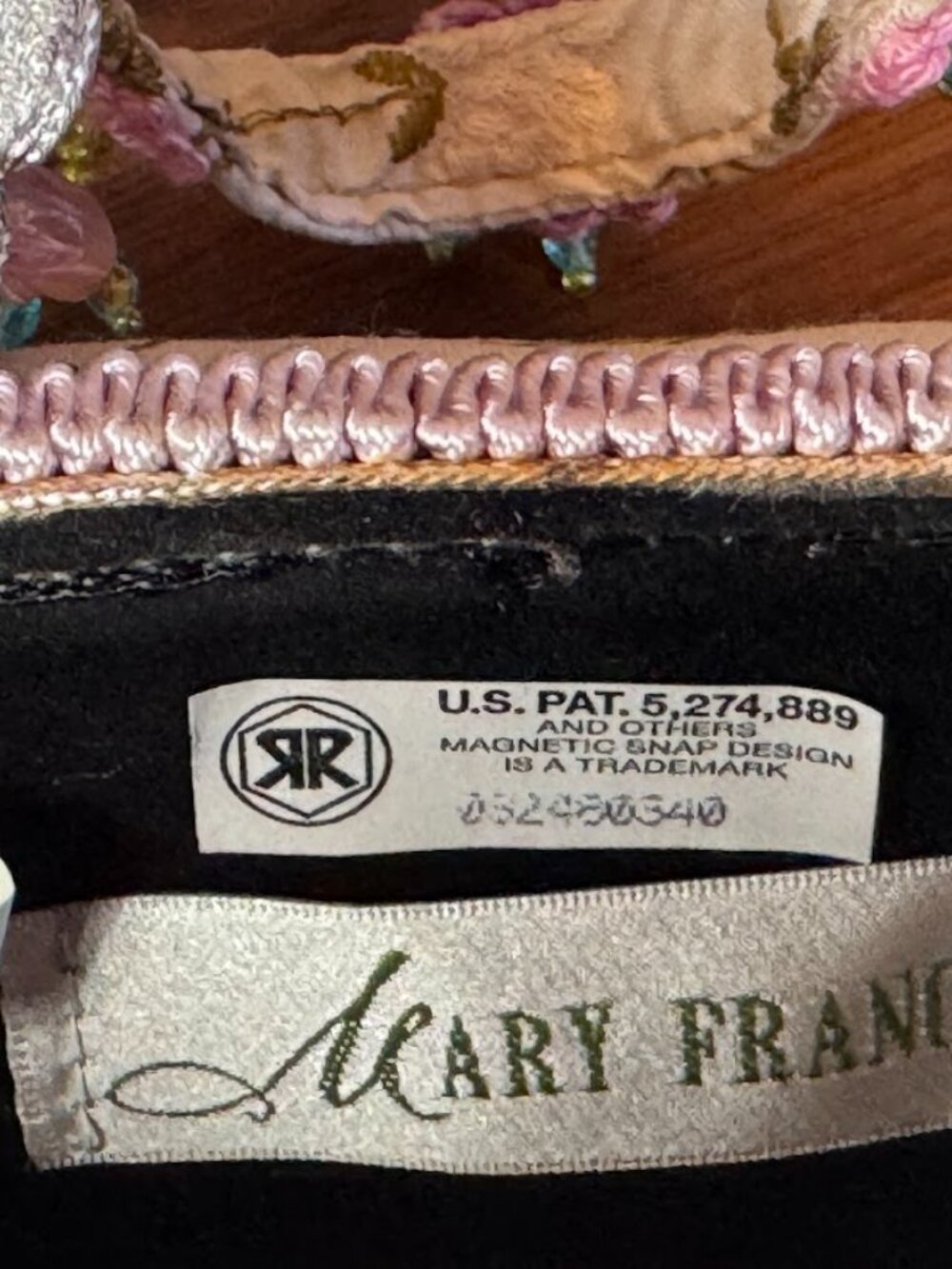 NWOT Mary Frances Dragonfly Floral Fairycore Beaded Cottagecore Embroidered bag - Picture 8 of 9